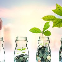 4 Ways to Invest Small Amounts of Capital